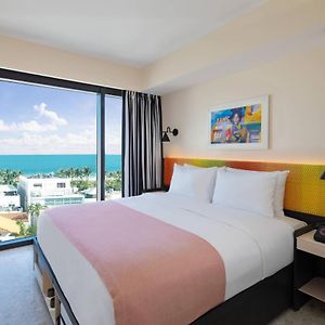 Guest Room King Bed Ocean view